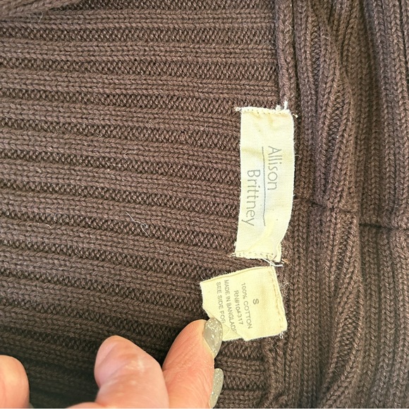 Cardigan - Picture 4 of 4